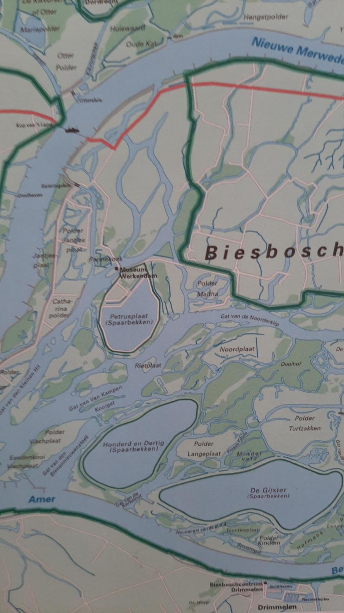 Biesboschbest Werkendam Buitenkant foto